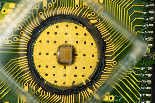 IBMResearch's tweet photo. IBM Milestone: Universal Memory has a Viable Candidate https://t.co/NwJHEK5RhW #3bitPCM https://t.co/raB6Bfkz8W https://t.co/ktLw7CWW6w