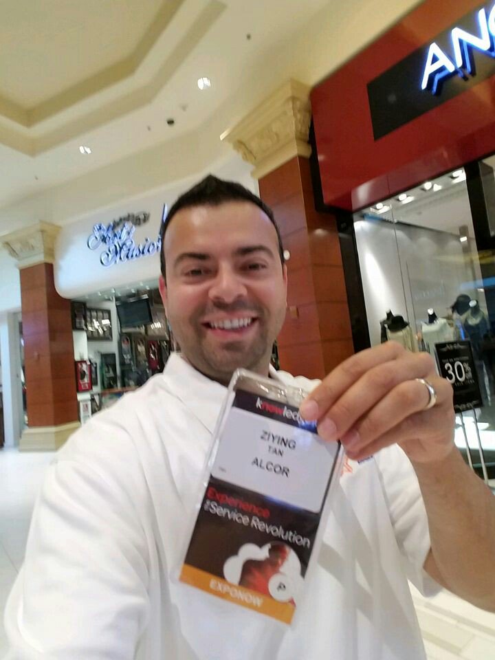 AlcorSolutions's tweet photo. @adelafuente74 - great way to call a friend with a #know16 attendee pass π #AlcorAtKnow16 https://t.co/KUGJiKml3f