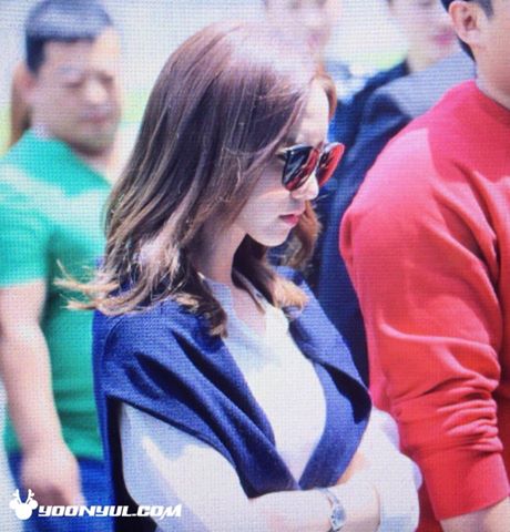 ConstantinoLyn's tweet photo. 👉[Preview] 160517 Yoon Ah at the Beijing airport.
CR. Yoonyul
#윤아 #Yoona https://t.co/DwmyMfKBhM