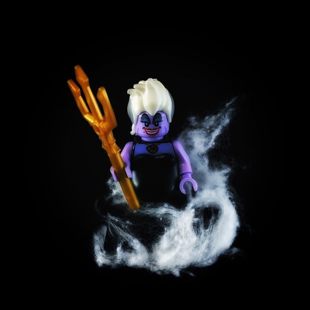Lego_Therapy's tweet photo. Life's full of tough choices, innit?

#lego #disney #thelittlemermaid #ocean #ursula #bad … https://t.co/b9z0LSaZIB https://t.co/qoRYUDQvjQ