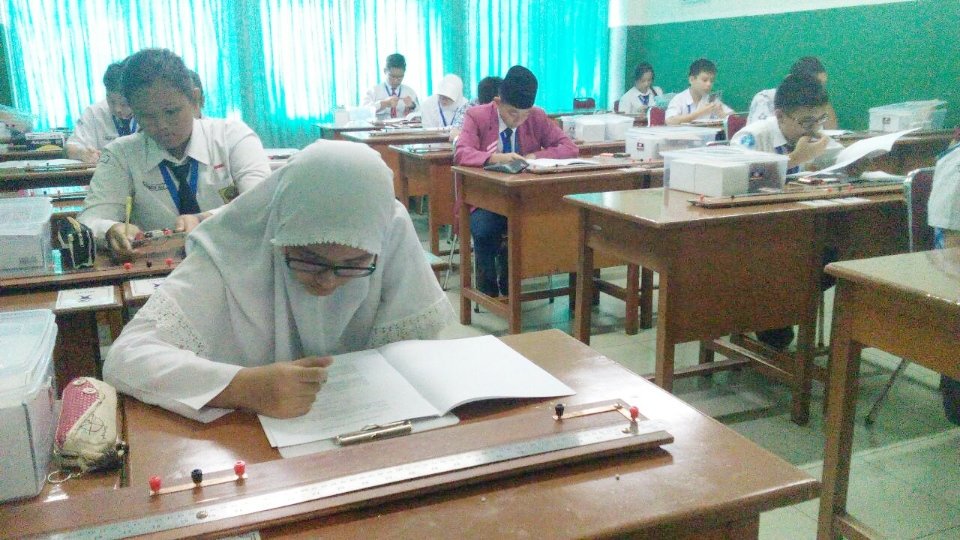 SMALTIIGMPLG's tweet photo. Pelaksanaan OSN 17 Mei 2016 Tk. SMP di Gedung SD Plus IGM, SMP LTI IGM dan SMA LTI IGM 
#osnsmp2016 https://t.co/xLVyu7Lqeq