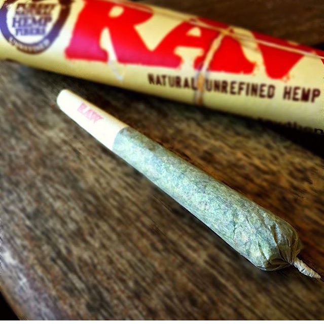 grn_six's tweet photo. How I like to start my mornings 💨💨 https://t.co/1ejPOkPmex
