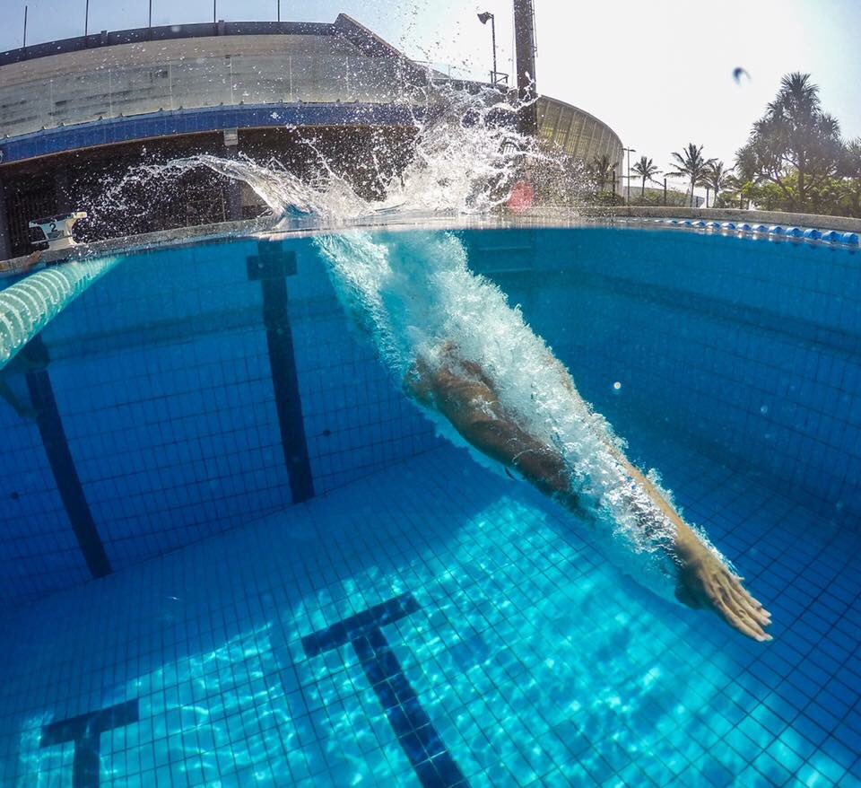 CalvynJustus's tweet photo. Some behind the scenes from my shoot with @WOHZA yesterday! Video &amp; interview coming out next week 😊🏊🏼 #GoProSA https://t.co/hvyu6CXiGY