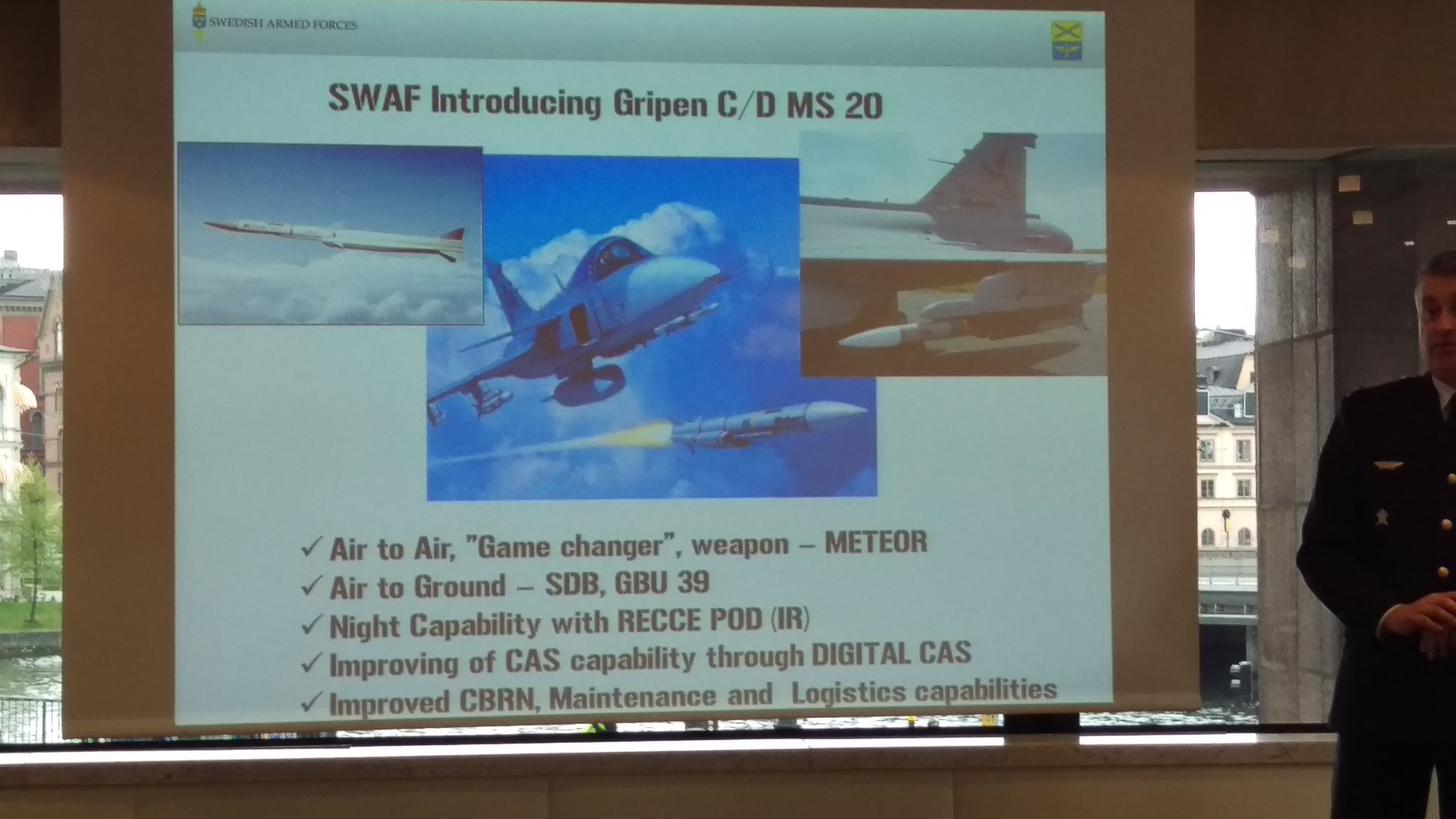 Cip94F-WkAAnN4K.jpg:large