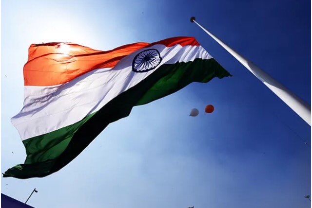 blazing_suraj's tweet photo. "Waving Tricolour in evry univrsity" @RajasthanGovern applause to generate patriotism in students https://t.co/cvWaUFimGT