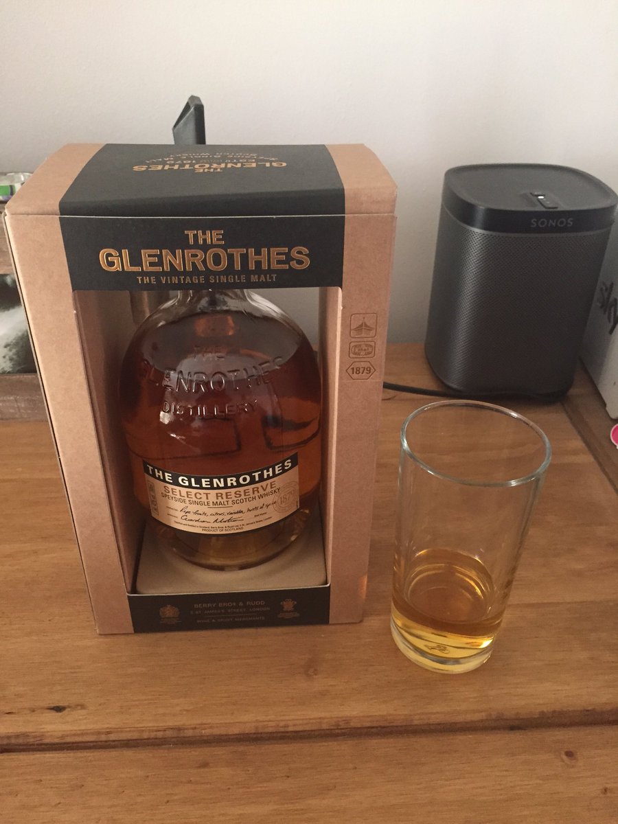 A 5 minute drive back from work compared  to my usual 1hr20 commute is amazing! Best use of my time.... Breakfast