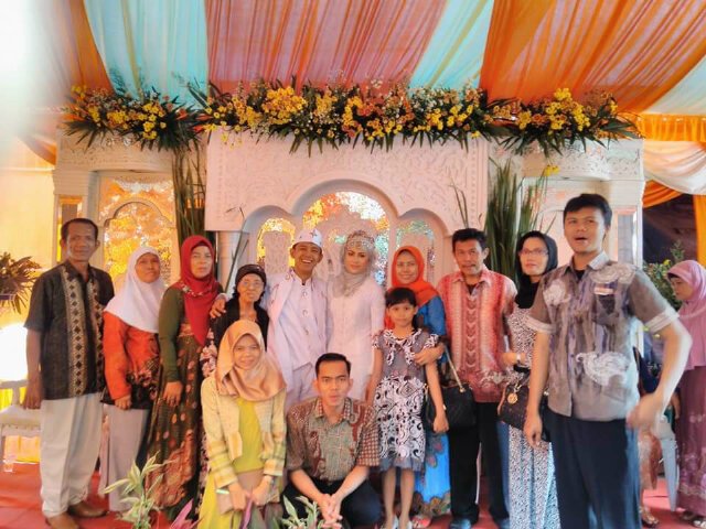 Keluarganya si papah