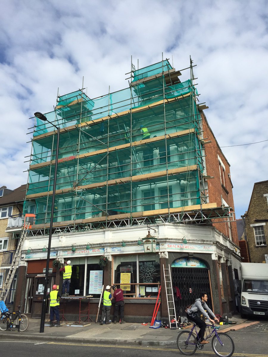 Could local haunt <a href="/ShacklewellArms/">The Shacklewell Arms</a> be getting a summer facelift?? Surely not... 💅🏻💁🏼 #Dalston #Hackney #pub
