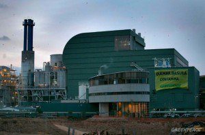 aguait_cat's tweet photo. TIRME i @CEMEX: dues indústries contaminants a casa nostra https://t.co/5UO5VWJbyH #residus #contaminants #neumatics https://t.co/FHXEv6mMd4