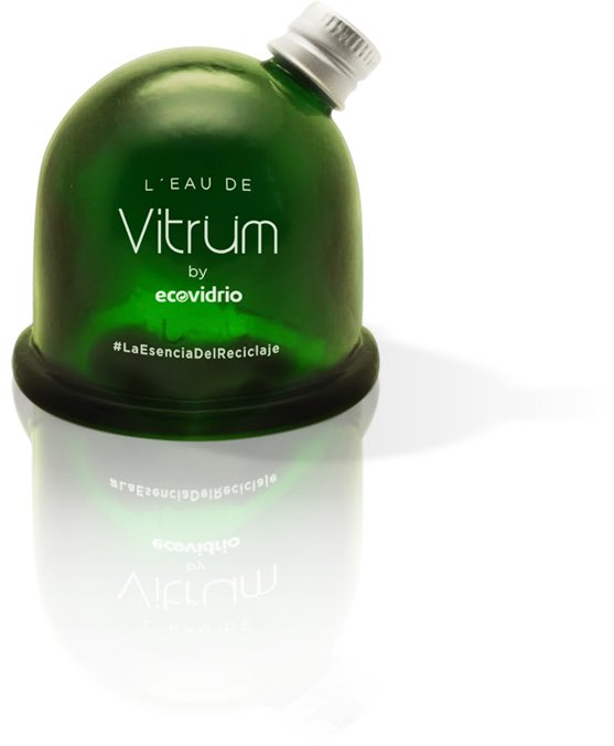 PeanutsMonkeys's tweet photo. Os presentamos Vitrüm: la esencia del reciclaje, junto con @elcorteingles y @ecovidrio en #DiaMundialdelReciclaje https://t.co/u5jokTkiuW