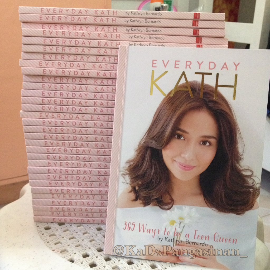 KaDsPangasinan_'s tweet photo. Our #EverydayKath books are already here! Thank you mother, @KaDreamersWorld 😍👍🏼❤️ https://t.co/IofJWUTthD