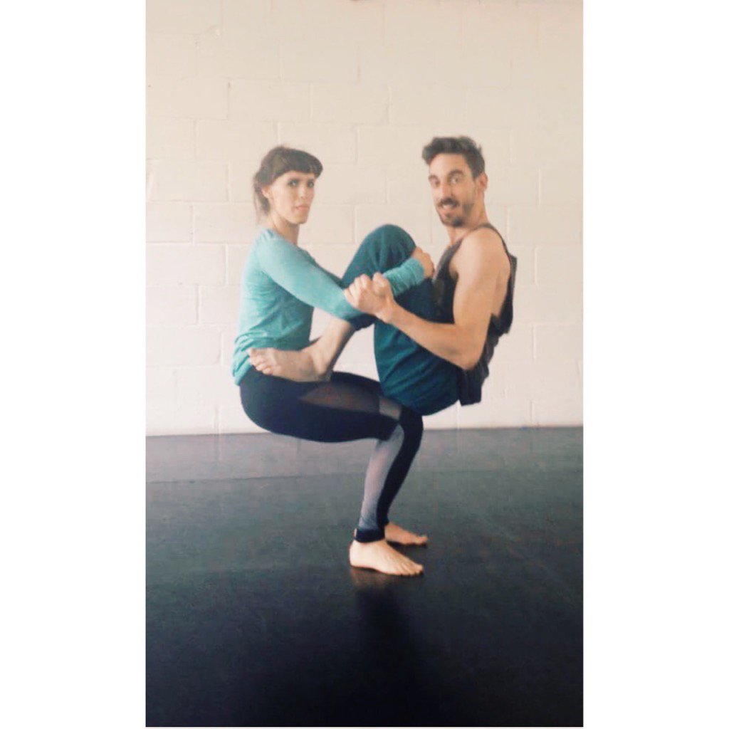 catjmoves's tweet photo. Caught in action. Rehearsals for @ilona_sagar 'The Ground We Tread' #thepumphousegallery https://t.co/RFYsOIFqTo