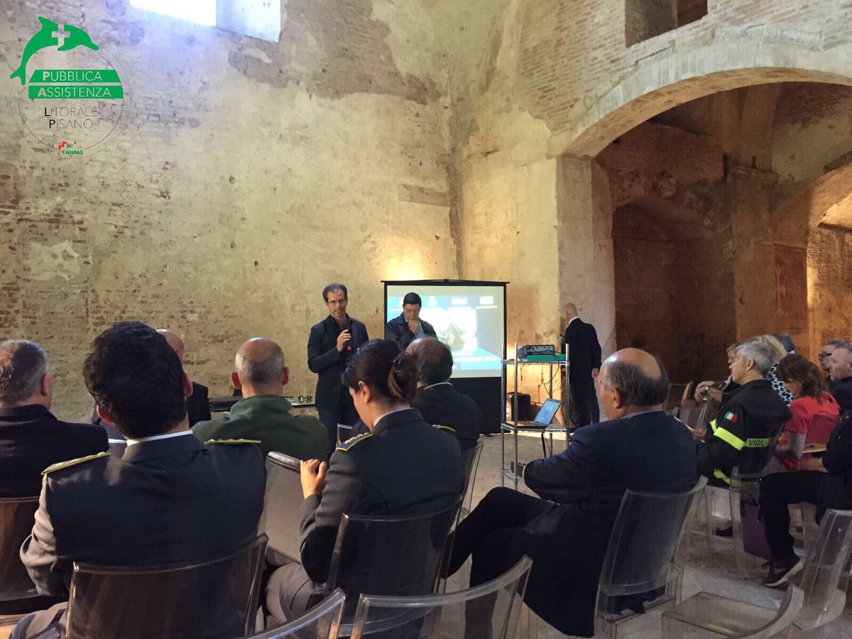 Palitorale's tweet photo. Prima riunione organizzativa per le #freccetricolore @PubblicaAssPisa #cripisa @AnpasToscana https://t.co/SNO9XvFfBK
