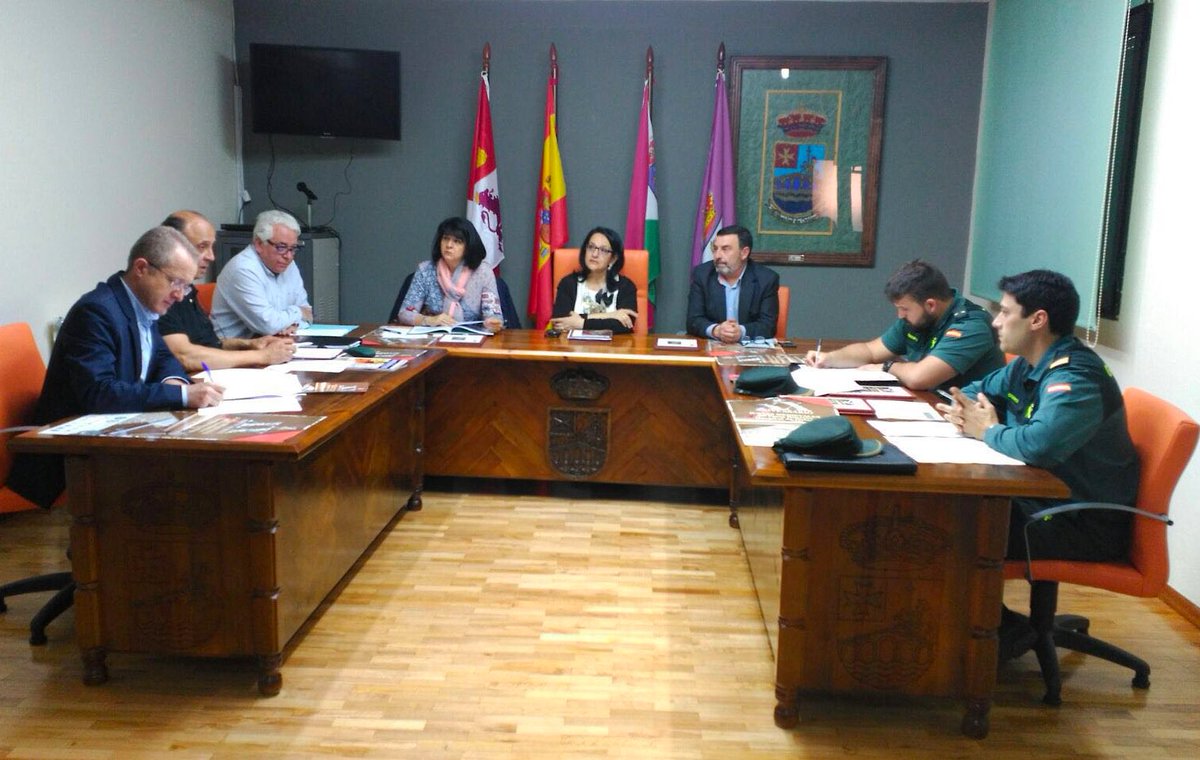 ondacerobaneza's tweet photo. Protección Civil, Guardia Civil y Bomberos velarán en junio por la seguridad en las Justas de Hospital de Orbigo https://t.co/6fl14LD6tD