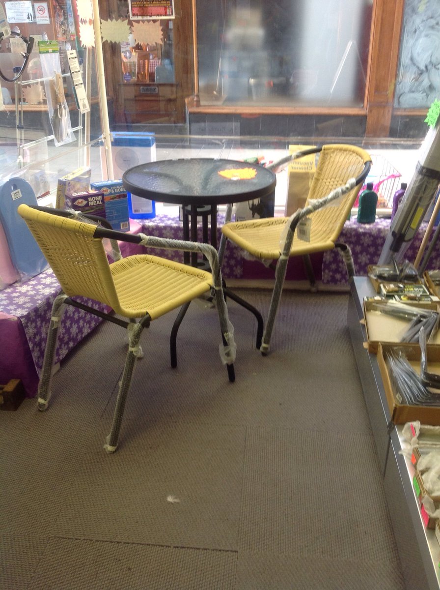 MarkTraditional's tweet image. Now in stock 2 seater hardwood bench was£79.99 now at amazing price £59.99