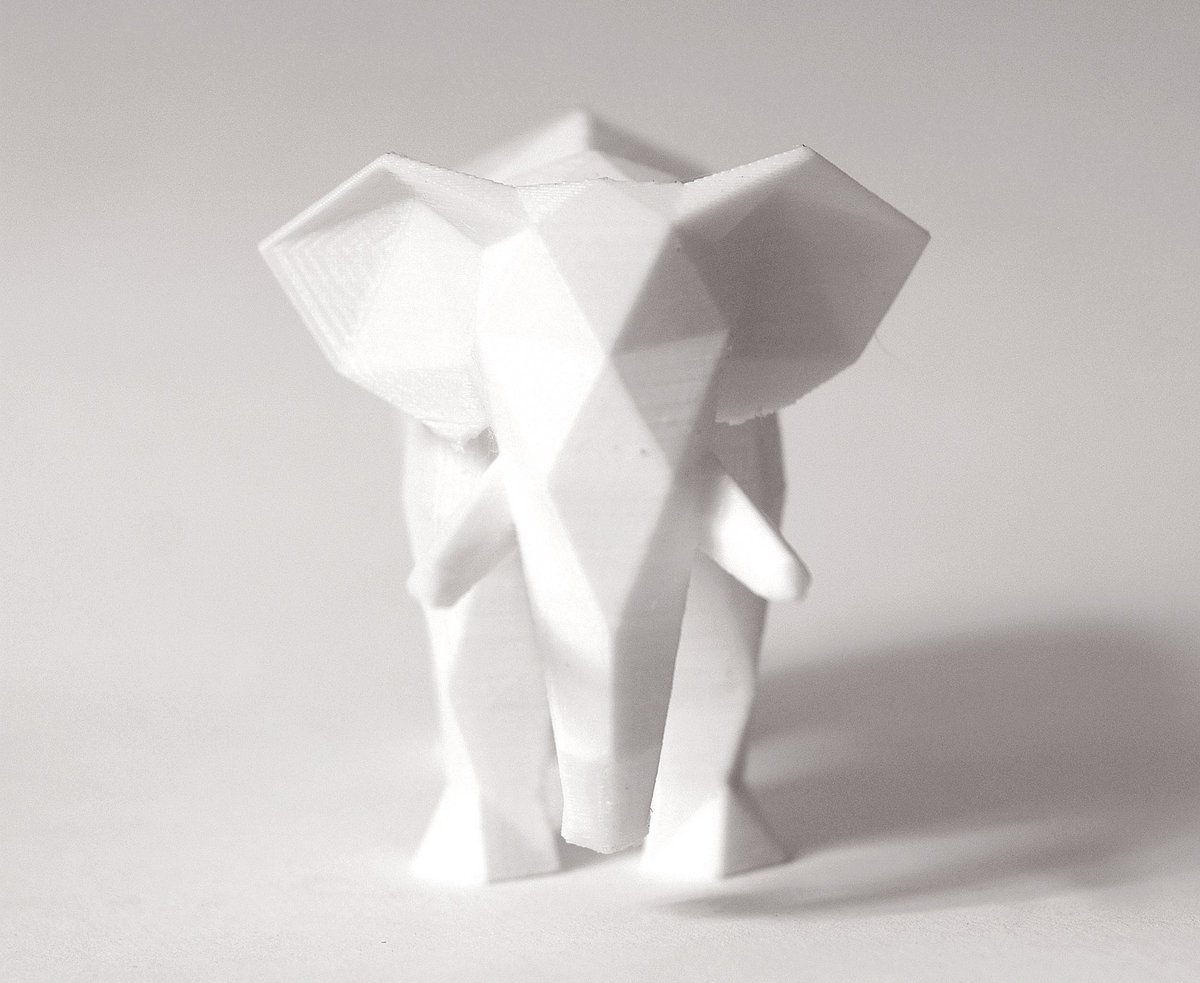 #lowpoly elephant, #3dprinting art sculpture by <a href="/FORMBYTE/">FORMBYTE</a> get #3dmodel here cults3d.com/fr/art/elephan… <a href="/Cults3D/">Cults.</a>