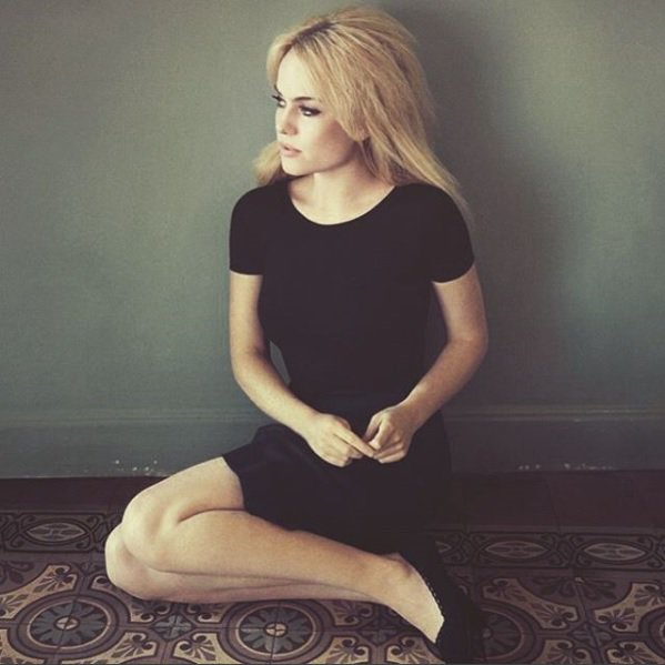 DuffyWWFans's tweet photo. "#Nicefloor"

Duffy on Instagram https://t.co/cHRlsRqo5L