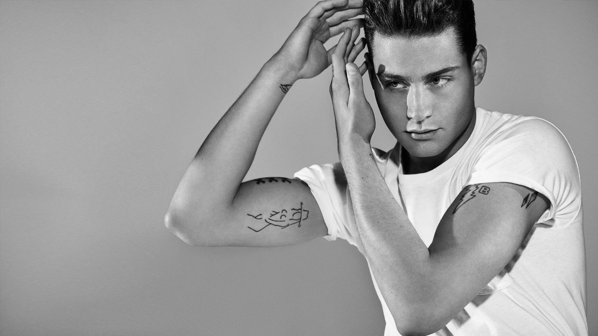 Slow Down <a href="/Lelystad/">Lelystad</a>! <a href="/douwe_bob/">Douwe Bob</a> komt 17/9 naar <a href="/LelySTART/">LelySTART</a> #Yes binnenkort meer namen. lelystart.nl