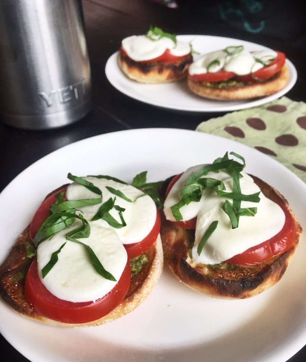 KenHessBBQ's tweet photo. The Caprese English muffins from @Cooking_Light that @Spread_Decatur made us! Great breakfast. @YETICoolers #cookCL https://t.co/Lto4tEaqdZ