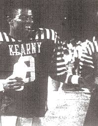 TheCoachRoShow's tweet photo. Our interview with former @KearnyKomets, @Aztec_Football and Cinci Bengals Darnay Scott.  https://t.co/HrvhaslYjn https://t.co/VcPsEki07X