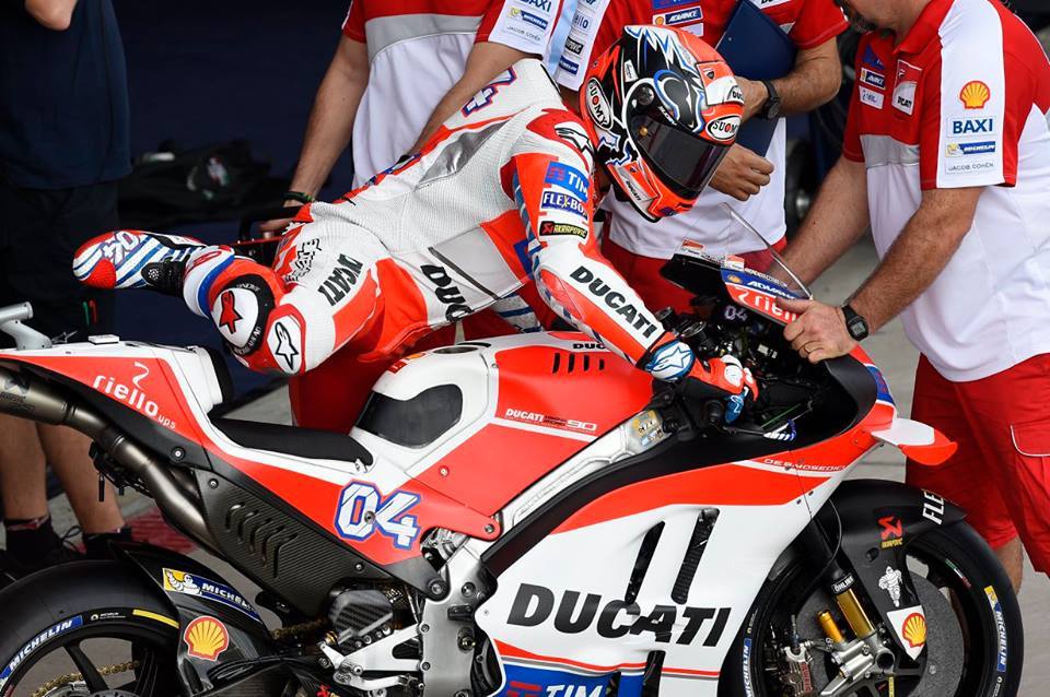 Dovizioso será  compañero de equipo Lorenzo durante las 2 próximas temporadas al manillar de la Ducati DesmosediciGP