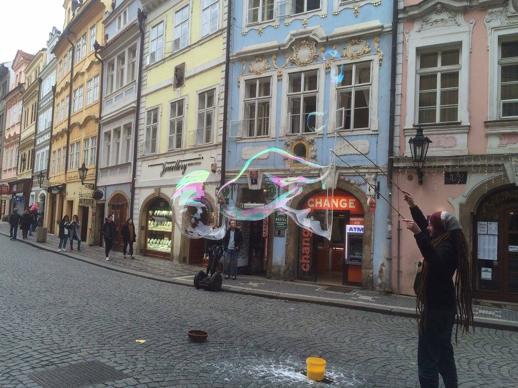 IEPOHIO's tweet photo. #TravelTuesday ft. @ohiou student and photo blogger, Warda! Check out her time in Prague https://t.co/weZsM1CXZB https://t.co/dryjal05Qc