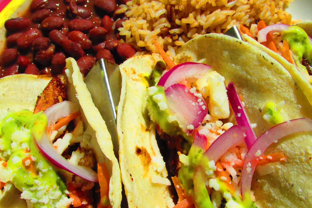 sanpedrocafe's tweet photo. For lunch today we are featuring Blackened Ahi Tuna Tacos, simply delicious!! https://t.co/OaWVtCZxwa