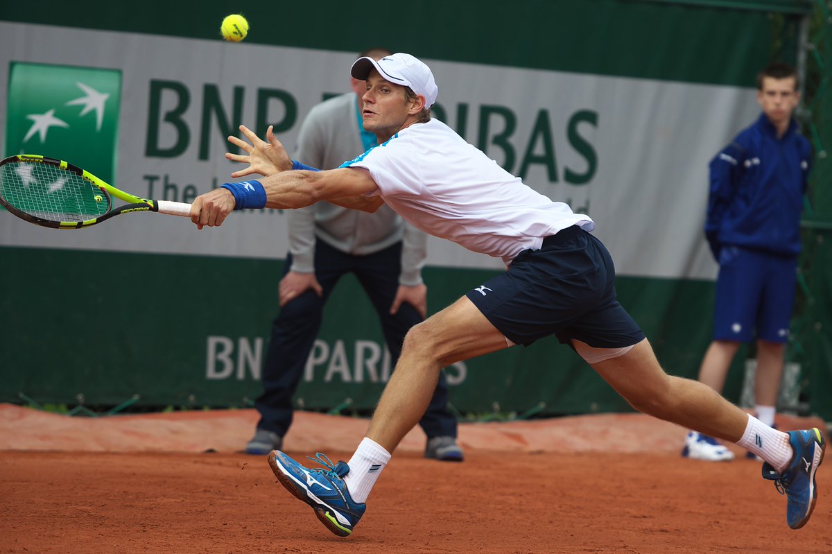 mizuno tennis 2016
