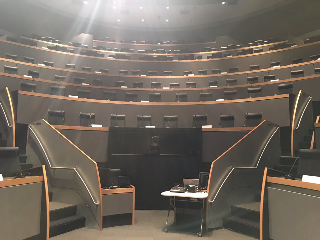 JenHeckner's tweet image. It&apos;s event day at @uofmemphis! Let&apos;s do this! #CFOConf #eventmode