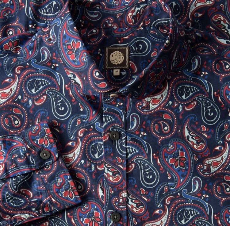 PG_Huddersfield's tweet photo. Navy or Red Sefton Paisley shirt? #LondonMOD #Menswear #TuesdayTreat https://t.co/Wmk3BK84v2