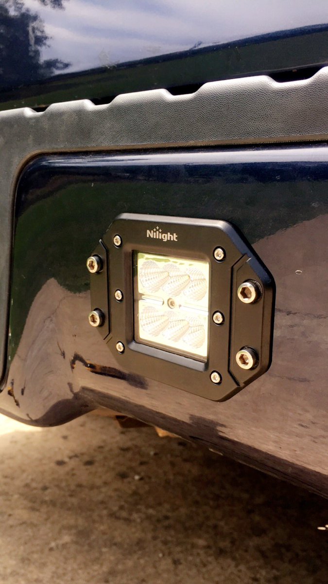 dgracing81's tweet photo. Love my new #flushmound pods on my #F150 https://t.co/ioPXRicf6o