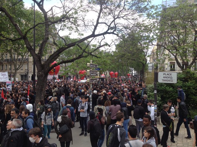 View image on Twitter