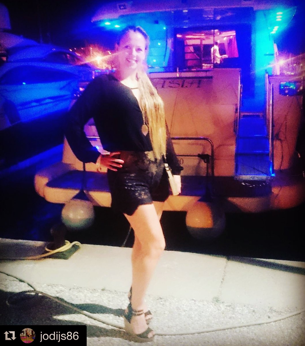 maxibcollection's tweet photo. Repost-#sexy #stylish Jodi rocking our playsuit in Spain! 🔥 #mymaxib @YDEtweets #fashion #proudlysouthafrican https://t.co/ufLWBGHCpd