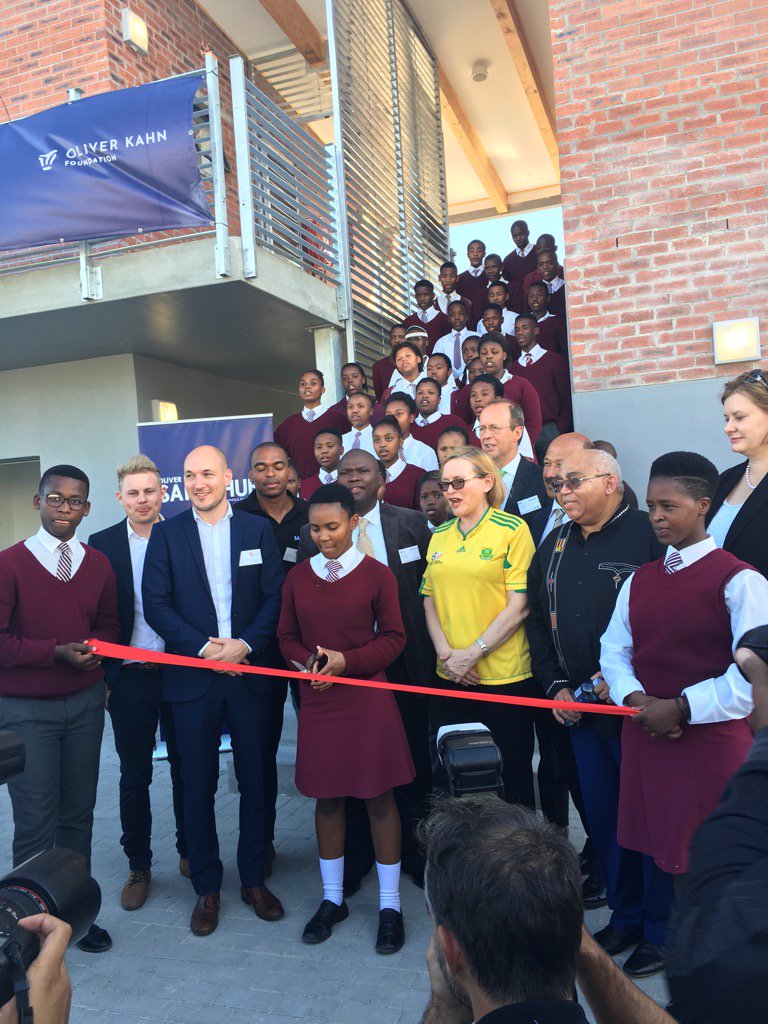 traceventer's tweet photo. The ribbon being cut to officially open the Oliver Kahn safe hub in Gugulethu @helenzille @DebbieSchafer https://t.co/GUDtU4mWcr