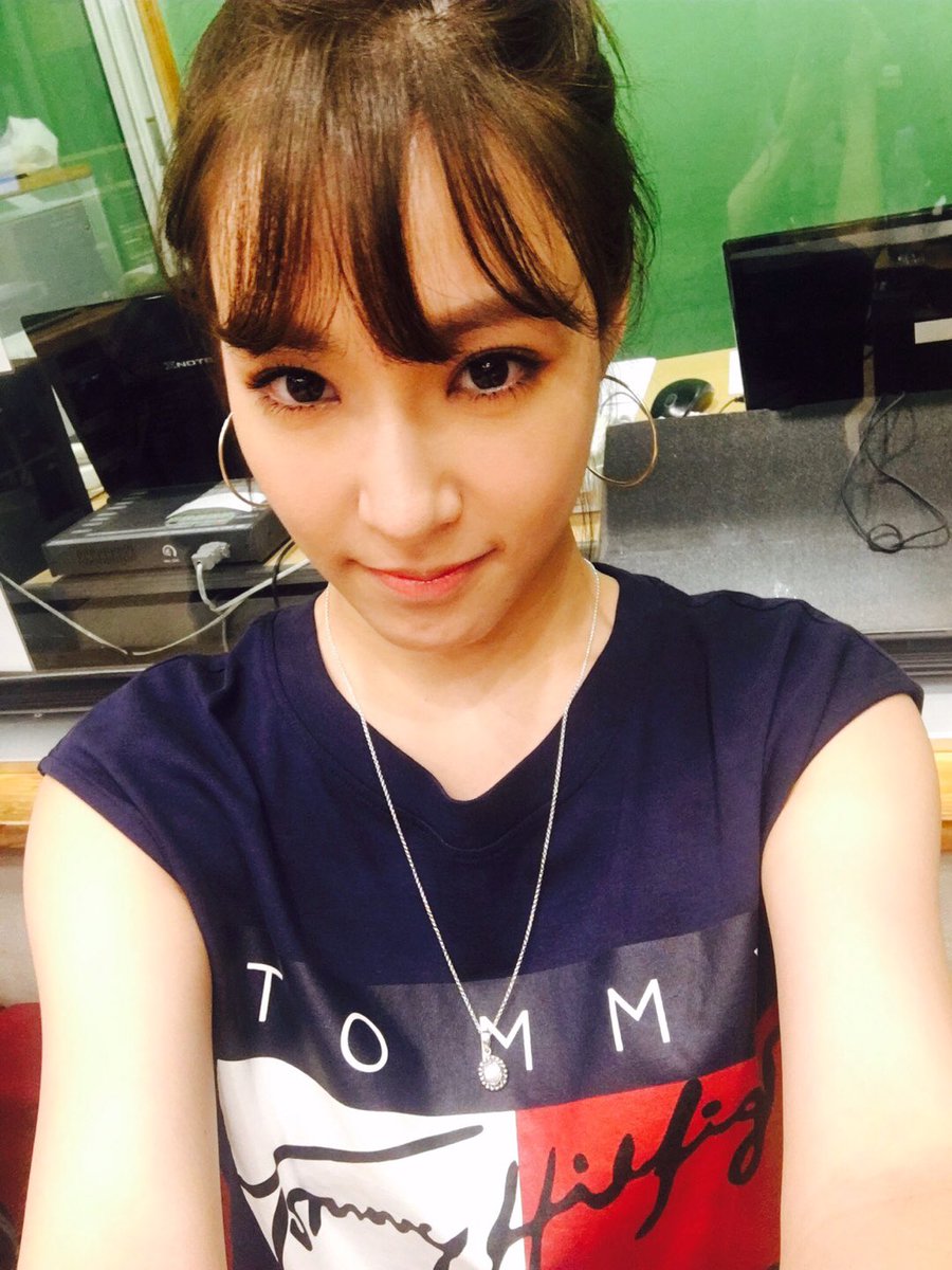 [PIC][17-05-2016]Tiffany xuất hiện tại “KBS Cool FM SUKIRA” vào tối nay - Page 2 CiqTDrJVEAAmnir