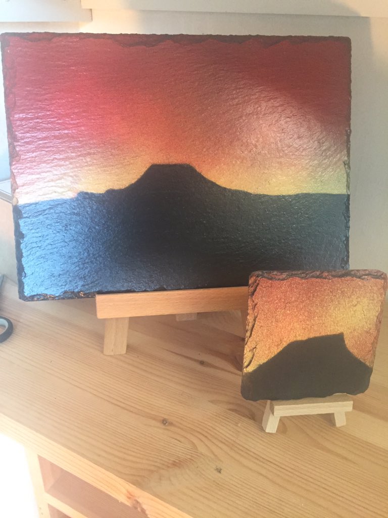TheSilverG's tweet photo. #Raasay lovers - have you seen our exclusive #DunCaan slates?! Heat and food safe as well... https://t.co/1ZDiBTZiby
