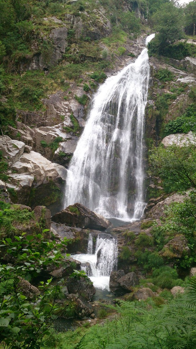 EstherLopez_9's tweet photo. Orgullosa de vivir no sitio máis fermoso do mundo 😍 #Galicia https://t.co/U9tyGznfGs