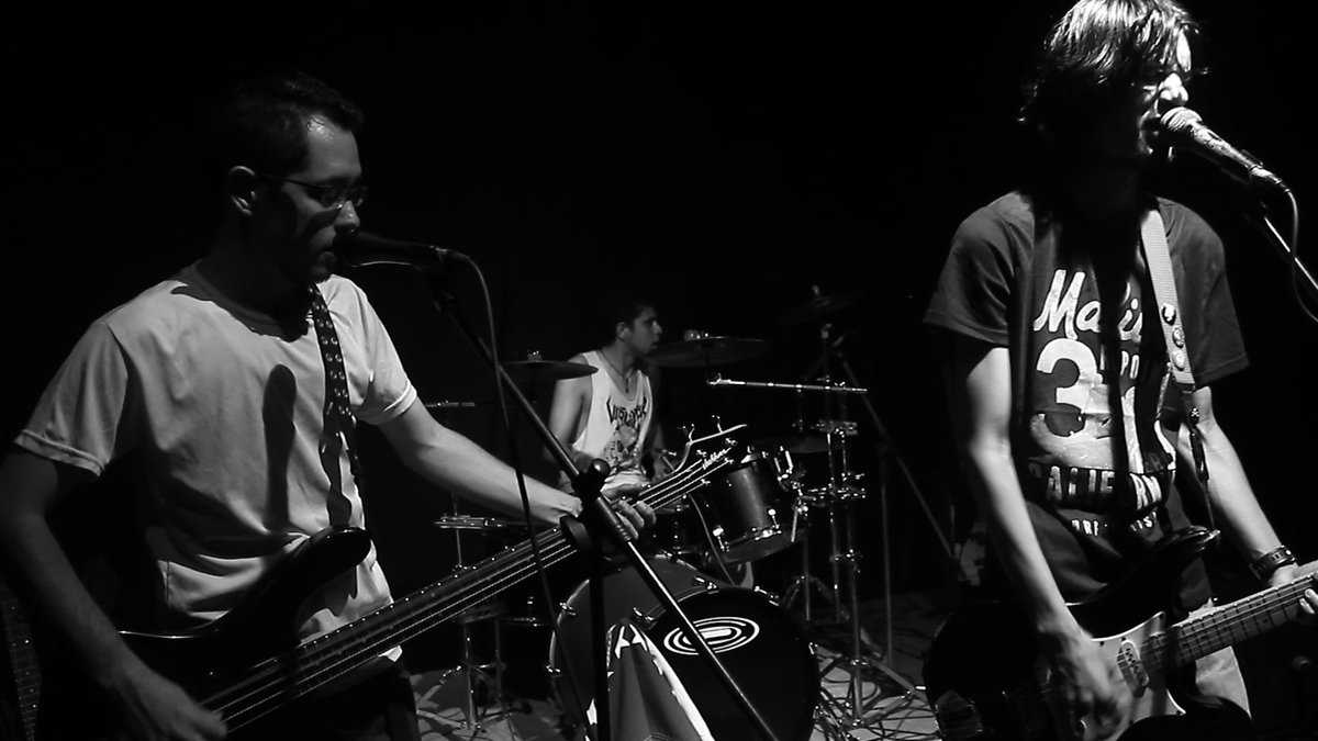 Justo Contraste tweet media