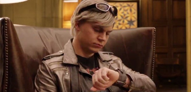 Professorxth's tweet image. "ข้อเสียของคนที่มีชีวิตไวกว่าเวลาคือการที่ต้องรอเวลา"