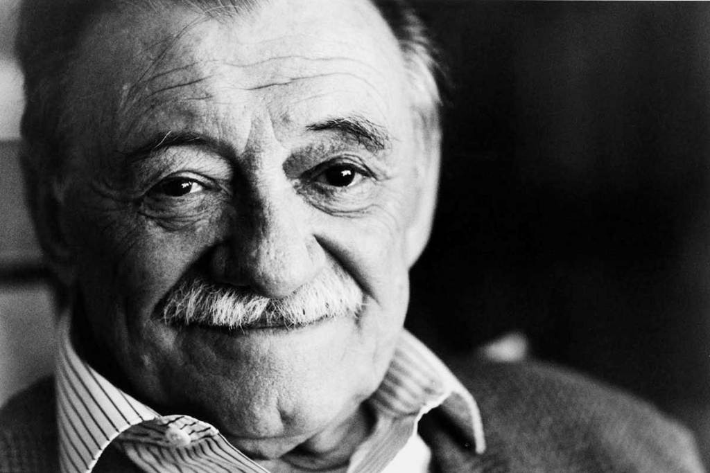 #Cultura A 7 años de su partida: recordamos los mejores poemas recitados por Mario Benedetti lanacionweb.com/cultura/a-7-an…
