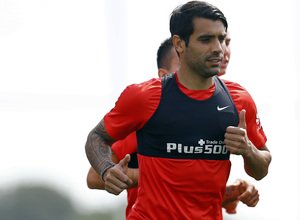Argentina's tweet photo. [SELECCIONADOS] @augusto12f y una imagen que dejó su práctica de esta mañana con el @Atleti ¡Se viene la #UCLfinal https://t.co/NOPDhbRsXY