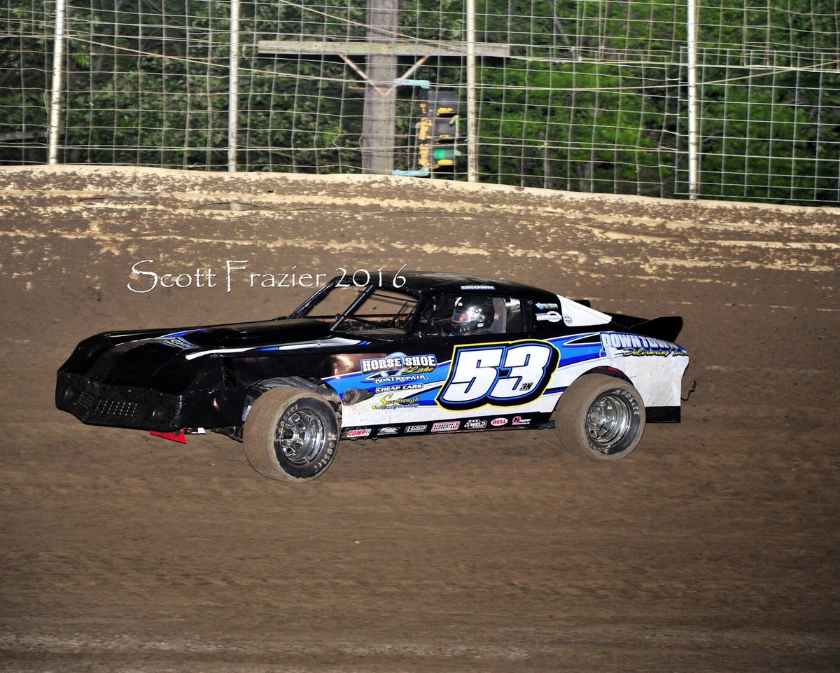 Dirt Track Tweets tweet media