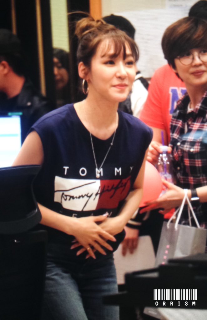 [PIC][17-05-2016]Tiffany xuất hiện tại “KBS Cool FM SUKIRA” vào tối nay CiqsED9UUAEwVc7