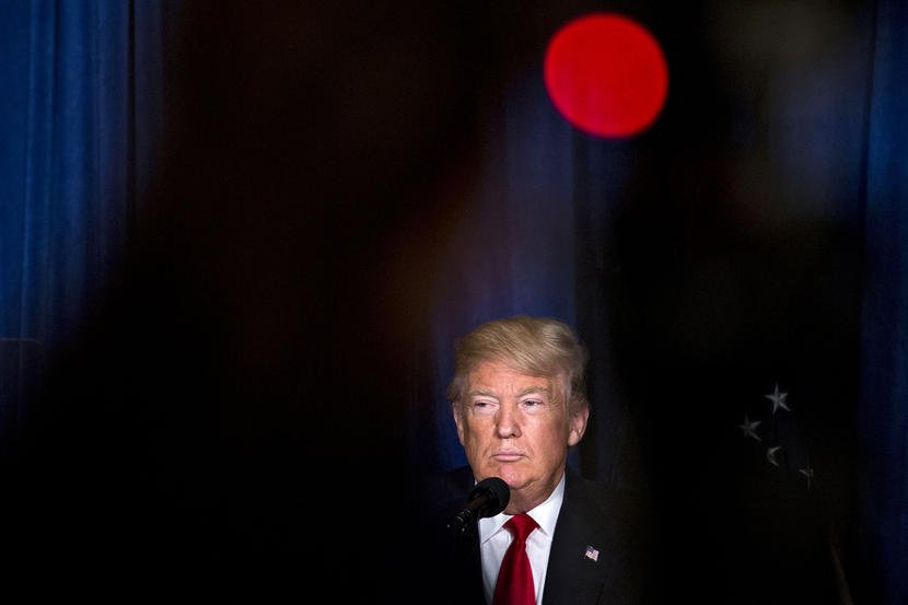 MSNOWNews's tweet photo. Donald Trump now denies lusting after Princess Diana: https://t.co/VugFOzCdXm https://t.co/n0V8jguc0a