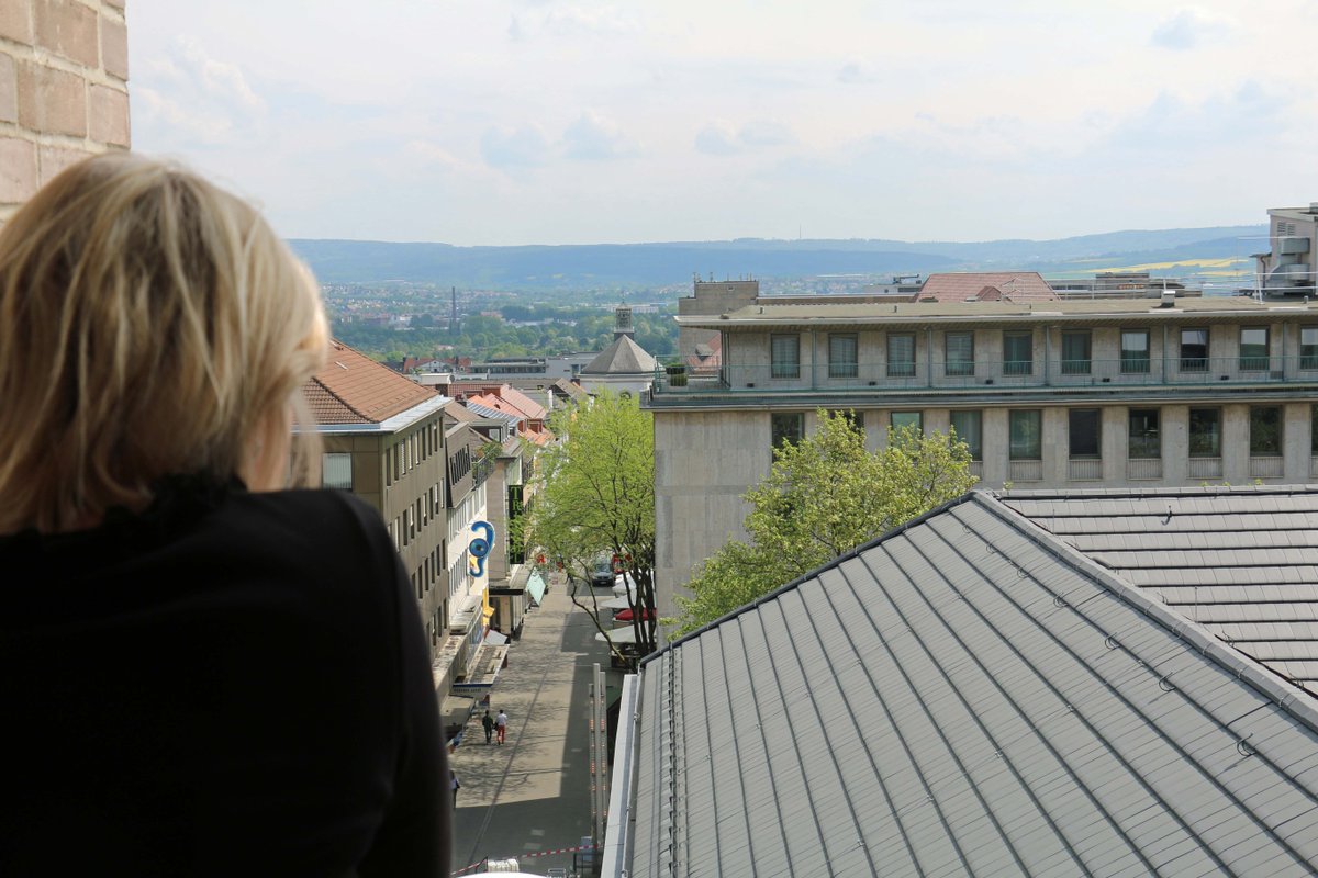 Verbindet das 18. mit dem 21. Jahrhundert: Die Sichtachse des KasselBlick im Geschichtsturm vom #Stadtmuseum (mic) https://t.co/IBtk2Ak7Bl