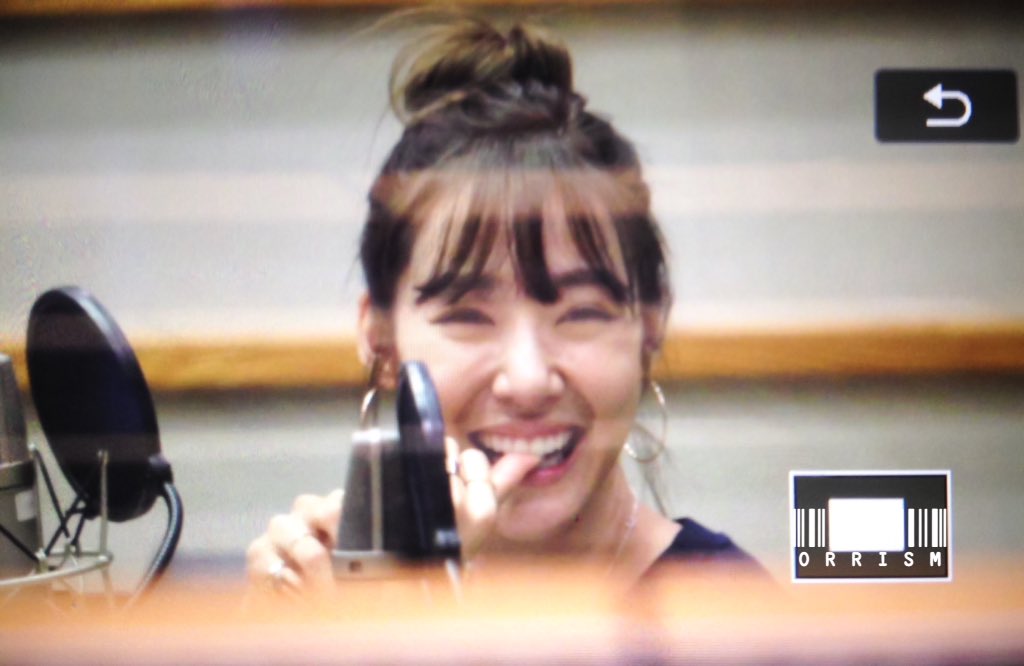 [PIC][17-05-2016]Tiffany xuất hiện tại “KBS Cool FM SUKIRA” vào tối nay - Page 2 Ciqw7j_VAAEmTQF