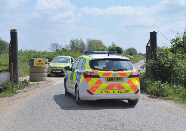 elystandard's tweet photo. On the scene of #Mepal quarry #BlockFenDrove #Fenland where a human head was found yesterday https://t.co/Z9bqB0W2Lk https://t.co/9E30BB1gdM