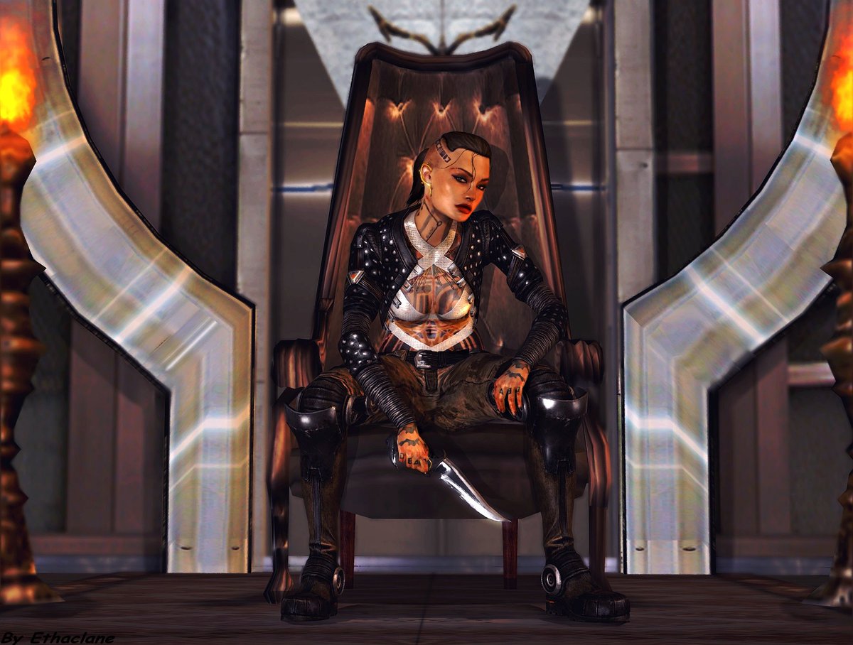 JackLewd's tweet image. I'll sit on my throne while you suck my cock.