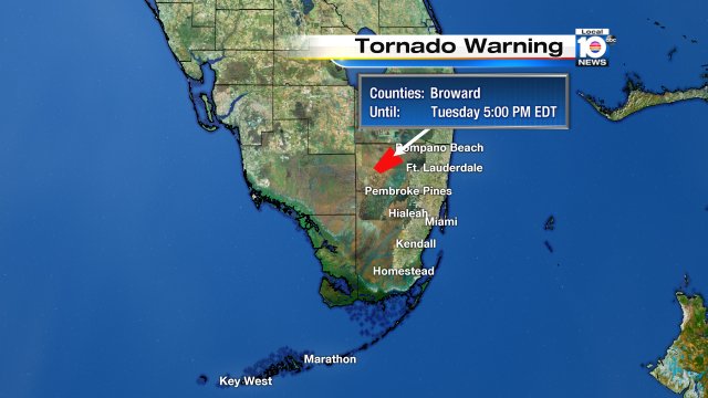 Local 10 WEATHER ALERT - Tornado Warning for the highlighted areas. For more info bit.ly/krCDQ?utm_medi… https://t.co/xrdZIRrE0E