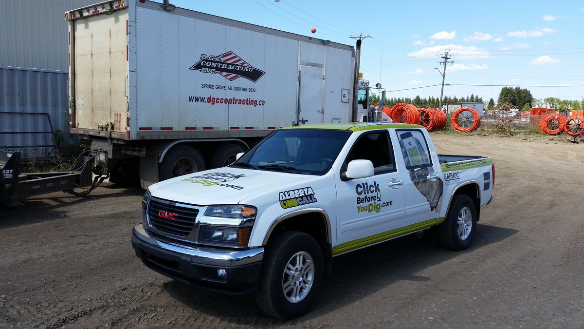 digsafeyeg's tweet photo. Àlberta One Call Ambassador sharing Locate info at DGC Contracting https://t.co/9aT4cfN1fr
